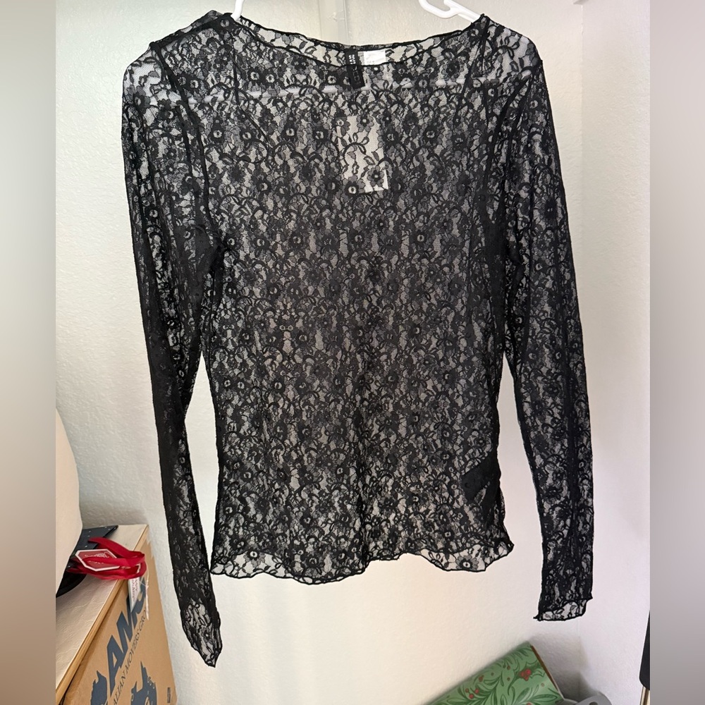 H&M Divided Floral Lace Mesh Long Sleeve Top